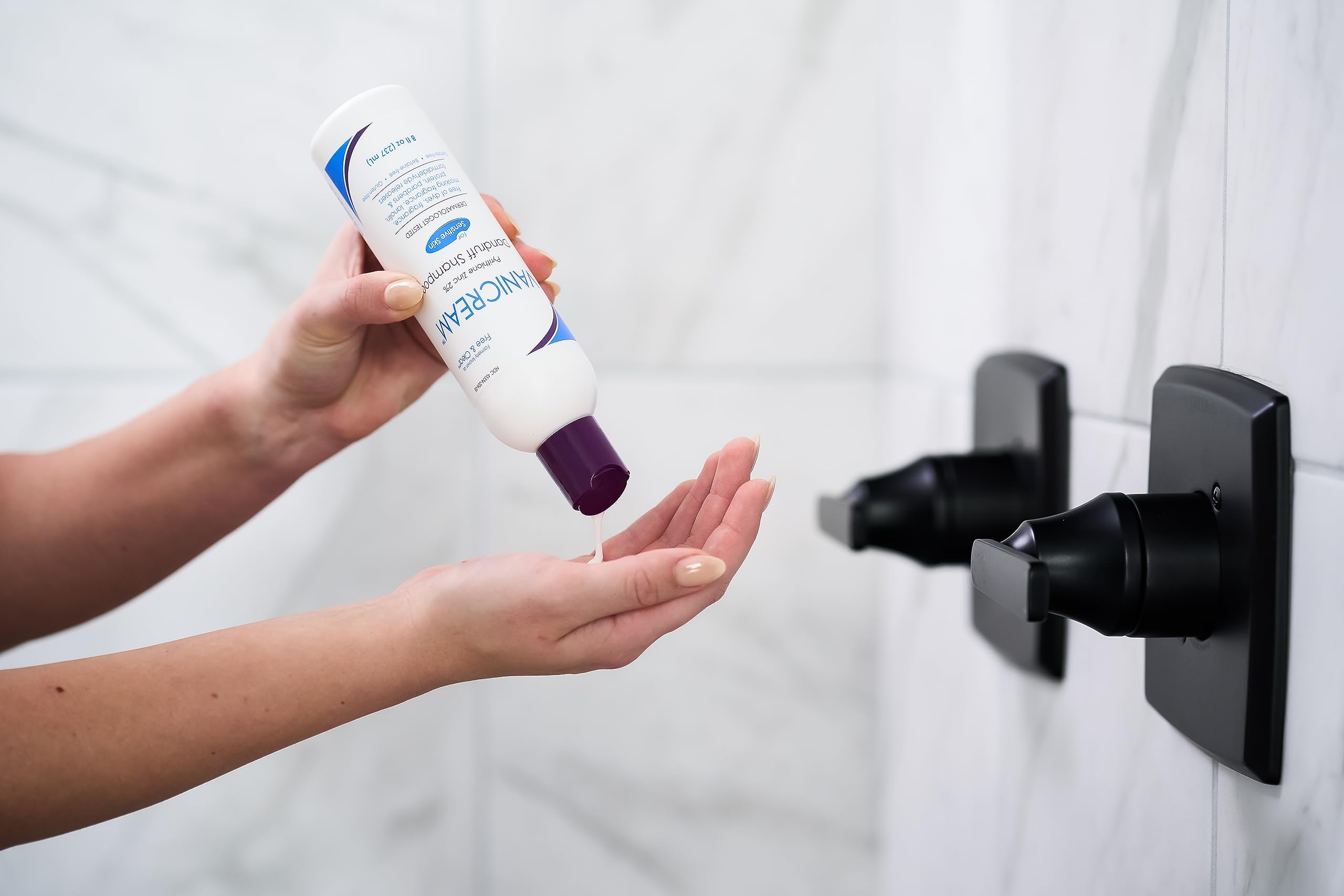 Vanicream Dandruff Shampoo – pH Balanced Mild Formula Effective For All Hair Types and Sensitive Scalps - Free of Fragrance, Lanolin, and Parabens – 8 Fl Oz