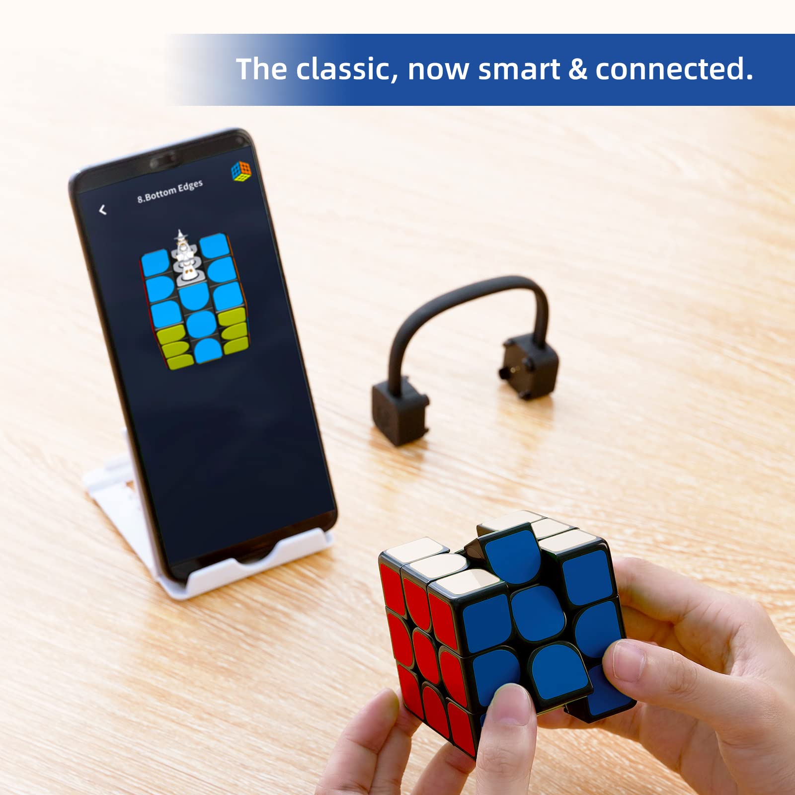 GiiKER Electronic Bluetooth Speed Cube i3s, Real-time Connected STEM Smart Cube 3x3 for All Ages, Companion App Support Online Battle with Cubers Across The Globe, with Exclusive Charger